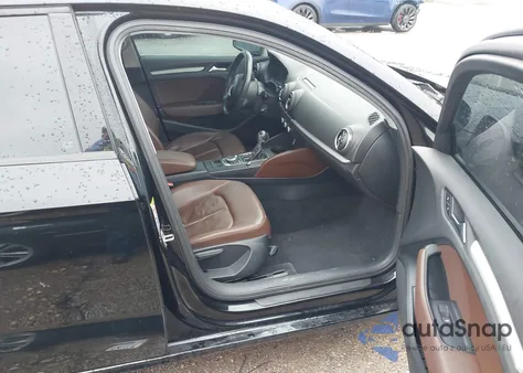 2015 Audi A3 1.8T Premium z USA, uszkodzony, nr VIN WAUACGFF8F1012798